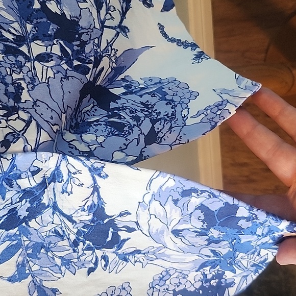 Adrianna Papell - Picture 8 of 12